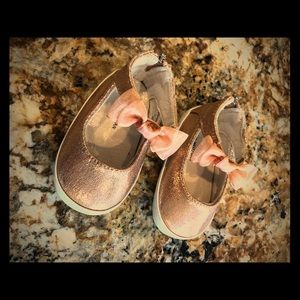 [Stuart Weitzman] Pink Glittery Baby Shoes, Size 3